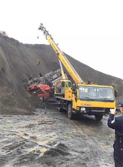 厦门上犹道路救援